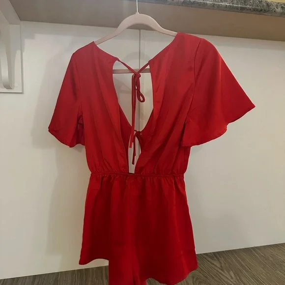 superdown Red Tie-Front Romper - Picture 4 of 7